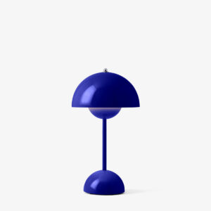 Lampa Flowerpot Cobalt blue VP9  &Tradition
